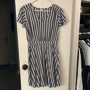 Old Navy Grey and White Striped Dress